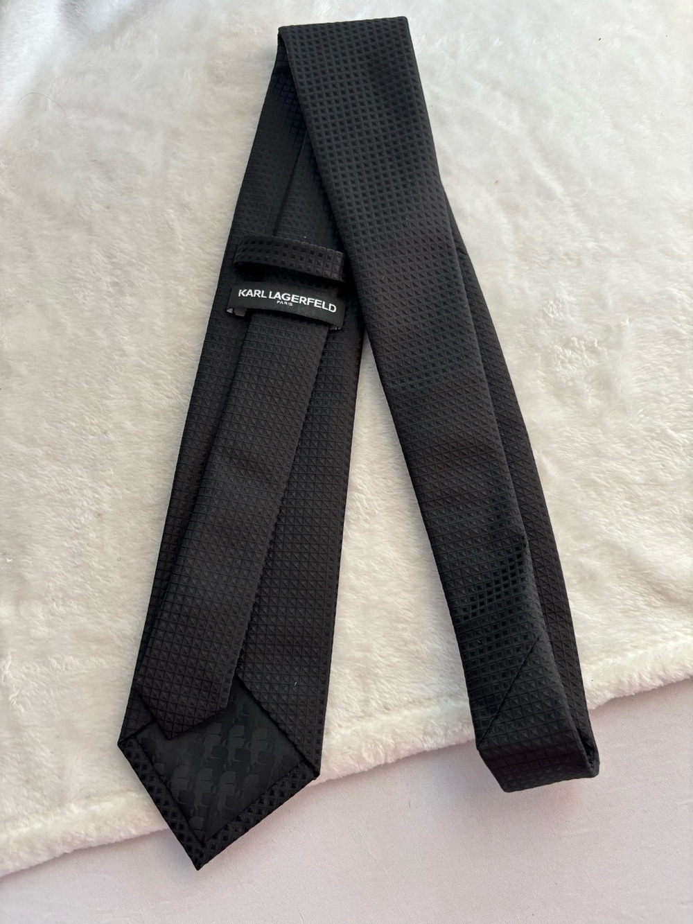 Karl Lagerfeld Paris Men’s Black Tie One Size